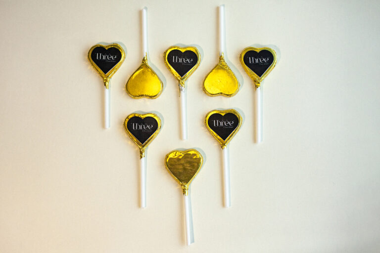colombina corporativa corazon, chocolate sucedaneo, $850 und 